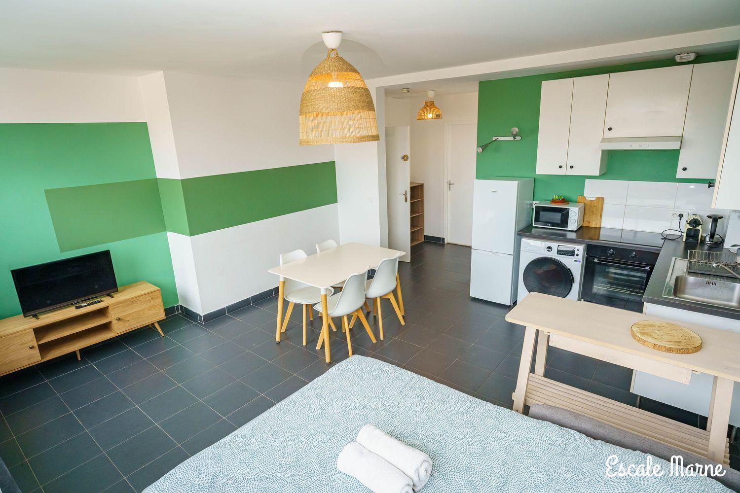 Escale-Marne Fr - 201 - Free Parking - Free Luggage Storage - All Equipped - Linen Included - Washing Machine - Luxury Emma Mattress 160X200 - 10Mn Walk Metro 8 - Rer A - Panoramic View - From 1 To 6 Guests Мезон-Альфор Экстерьер фото